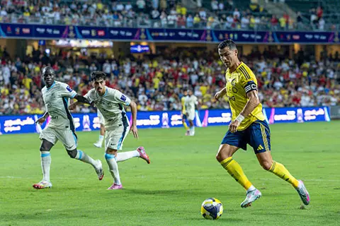 رغم طرد ماني.. النصر إلى نهائي السوبر السعودي بعد عبور الاتحاد